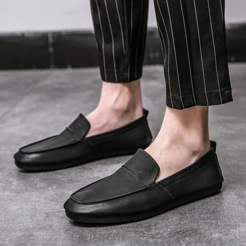 New Leather Shoes Men Loafers Shoes Comfortable Casual Shoes Widened Walking Shoes Round Toe Stitch Flat Shoes Small Size 38