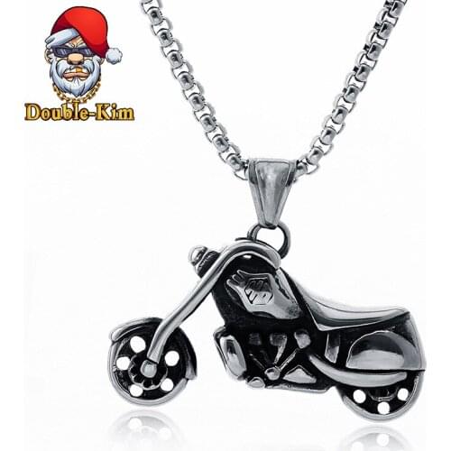 Retro Locomotive Party Men Necklace Hip-Hop Rock Street Culture Titanium Stainless Steel Classic Necklace Fashion Man Jewelry