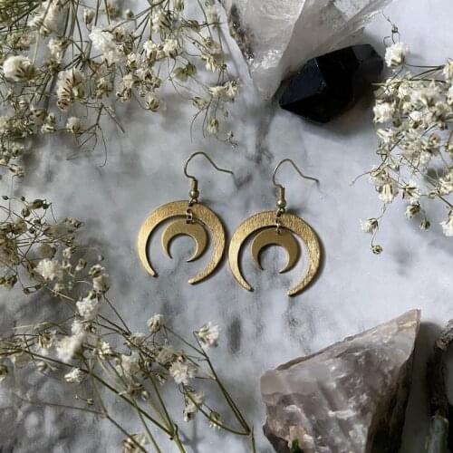 Witch Double Crescent Moon Earrings Textured Raw Brass Celestial Boho Hippie Mystery Statement Jewelry Punk Women Gift Fashion