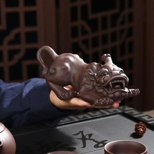 Zisha Pbrave troops figurine ceramic handmade modern art sculpture home Feng Shui decorative statue tea set art decoration
