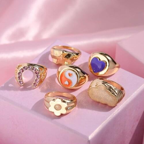 2021 New Ins Flower Metal Cloud Rings Individuality Vintage Yin Yang Love Heart Enamel Ring Chunky For Women Girls Party Jewelry