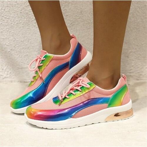 2021 new sports style casual shoes schoolgirl Korean version of fashion running shoes fashion popular womens casual shoes