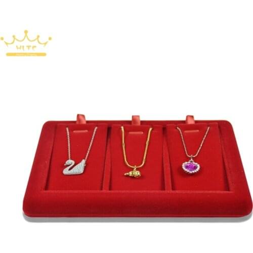 Red Velvet Jewelry Display Necklace Rack Pendant Display Stand 3 Slots Easel Necklace Pendant Jewelry Display Tray
