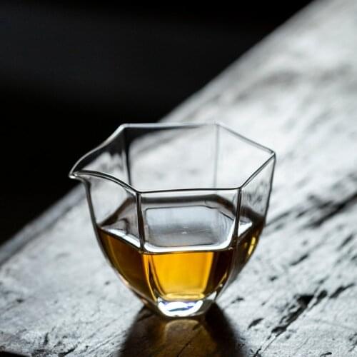 LUWU Heat-resistant glass tea pitchers chahai hexagonal glass gongdaobei kung fu tea accessories 180ml