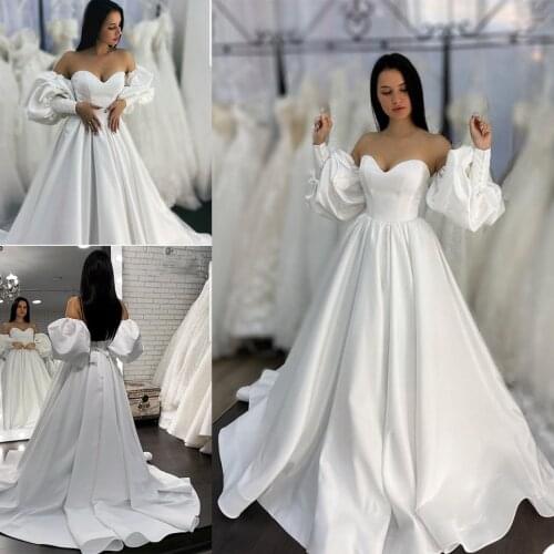 Simple Satin A Line Wedding Dress Sweetheart Neck Puff Long Sleeve Bride Dresses Boho Backless Bridal Gowns robes de mariée