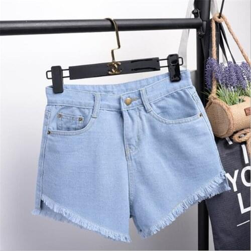 Summer 2017 new Korean womens thin section solid color low-waist denim shorts fit ladies loose plus denim shorts