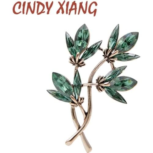 CINDY XIANG Crystal Flower Brooches For Women Vintage Fashion Simple Design Pin Winter Jewelry 3 Colors Avaible Brooch Pin Gift