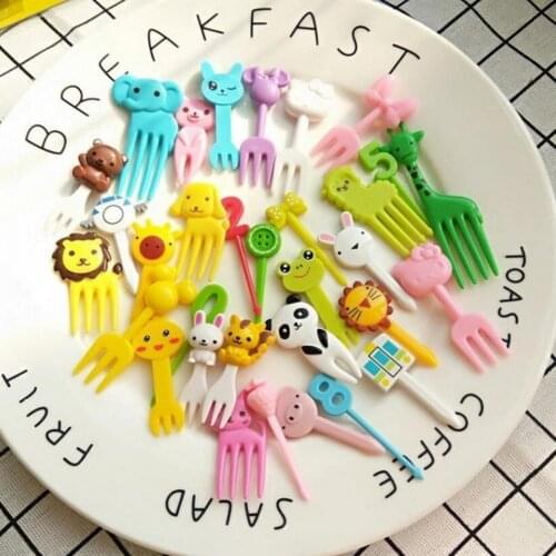 20Pcs/Set Fruit Fork Animal Pattern Multi-shape Mini Size Plastic Animals Fruit Pick for Children Cute Fruit Fork