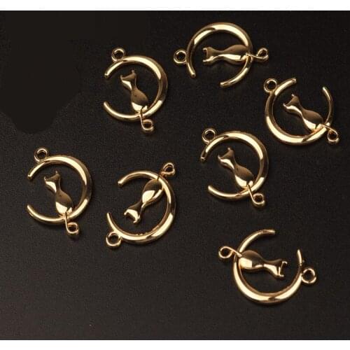 28mm Zinc Alloy Charms Pendant Gold Hollow Moon Cat Shape Charms Connector For DIY Necklace Jewelry Making Finding Accessories
