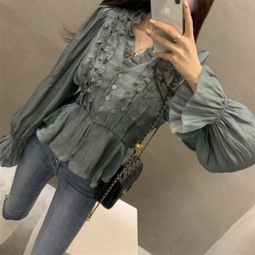 RUGOD 2021 spring new fashion v-neck wood ear lace shirt top