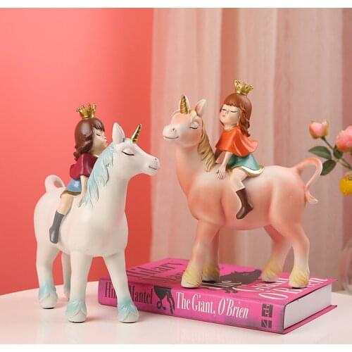 Nordic Creative Fairy Tale Unicorn Girl Home Resin Craft Ornaments Newlywed Birthday Childrens Room Decoration Home Furnishings
