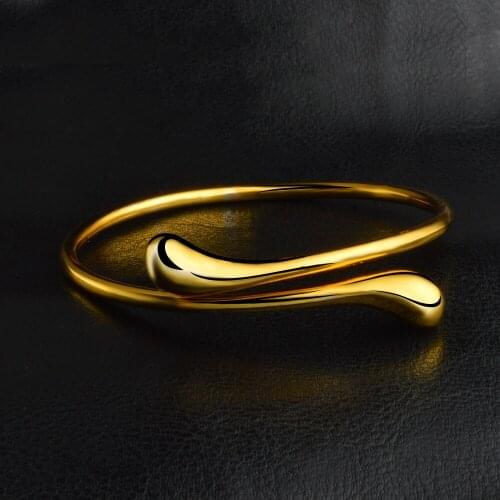 Simple smooth streamline Bangles Bracelet For Women Classic Silvery/Gold color Cuff Jewelry Gift Drop shipping