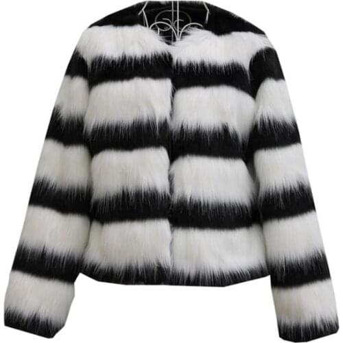S/9Xl Women Warm Black White Striped Casual Short Section Large Size Fashion Mujer Chaqueta Female Fake Fur Outwears J3250
