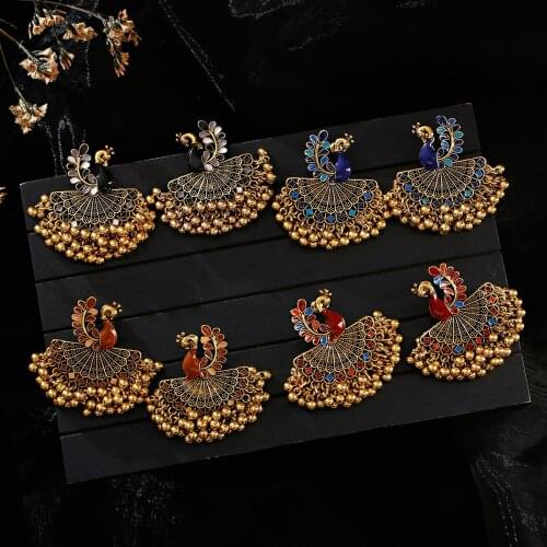 4 Color Vintage Womens Dripping Oil Peacock Earrings Hangers Bollywood Bohemia Gold Sector Alloy Beads Wedding Earrings