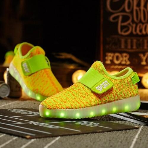 QZHSMY Kids Glowing Shoes