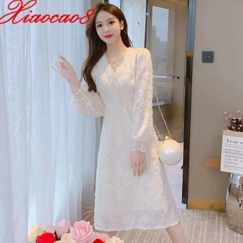 New Fashion Girl Chic V Neck Long Sleeve Pearl Button Basic Lace Dress Women Elagent A-Line Party Dresses 2021 Spring Plus Size
