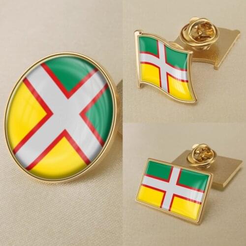 Saguenay Lac Saint Jean of Canada Flag National Emblem Brooch Badges Lapel Pins