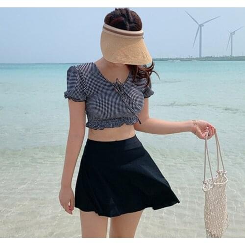 2020 new split swimsuit womens Japanese and Korean lattice steel support gathered skirt three-piece hot spring swimwear