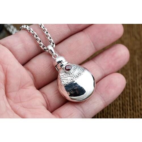 S925 sterling silver jewelry retro Thai silver men and women gems simple glossy pattern box pendant