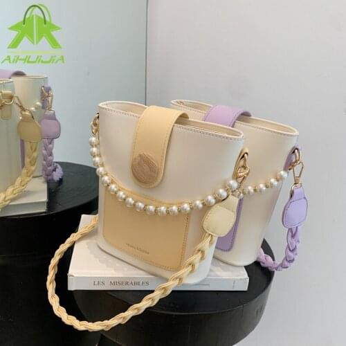 Fashion Pearl Chain Hangbags 2021 New Designer Penelled Totes PU Leather Small Female Bags Casual Trend Shoulder Bags for Women