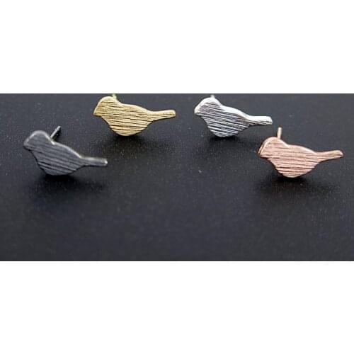 2017 Trendy Earrings Boho Brushed Bird Stud Earrings for Women Classic Animal Bird Women Earrings Jewelry Party Gift