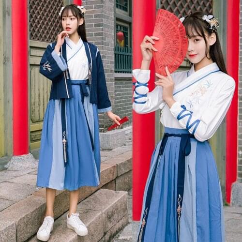 Free shipping clothing original Han dynasty womens ancient embroidered cardigan cross collar top Ru skirt Ancient Costume Set