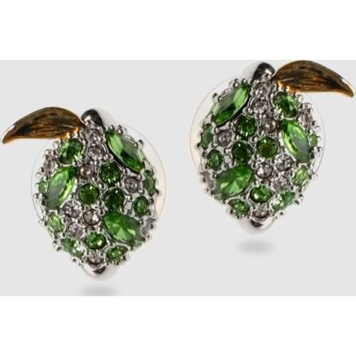 Amorita boutique Fashion Green strawberry design earrings