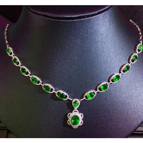 E320 Tsavorite Pure 18 K Gold Natural Green Tsavorite Gemstone 12.9ct Diamonds Fine Jewelry for Womens Fine Pendants Necklaces