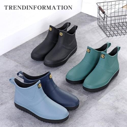 2020 Men Ankle Boots Fishing Casual Mens Shoes Waterproof Rain Boots Male Rubber Winter Chef Work Shoe Fishing Wellies Footwear