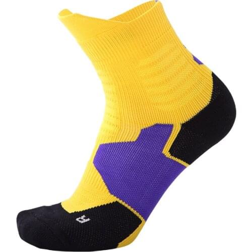 New Product Unisex Basketball Running Protection Ankle Cushioning And Breathable High-performance Cotton Sports Mens Socks