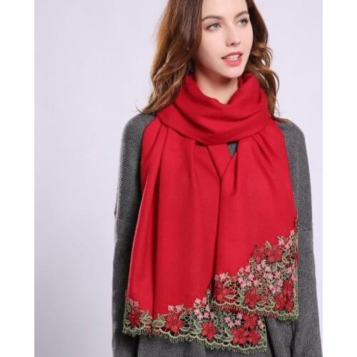Women 100% Wool Scarf Winter Luxury Shawls Wraps Warm Pashmina Cashmere Scarves Echarpe Ladies Flower Embroidery Red Neck Scarf