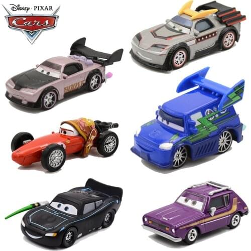 Original 1:55 Disney Pixar Cars 3 2 Metal Diecast Lightning McQueen Racing Crash Party Car Model Toy Children Boy Christmas Gift