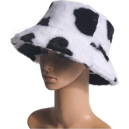 New Winter Cow Print Plush Bucket Hats for Women Tourism Outdoor Warm Hat Soft Velvet Fisherman Cap Lady Fashion Panama Present