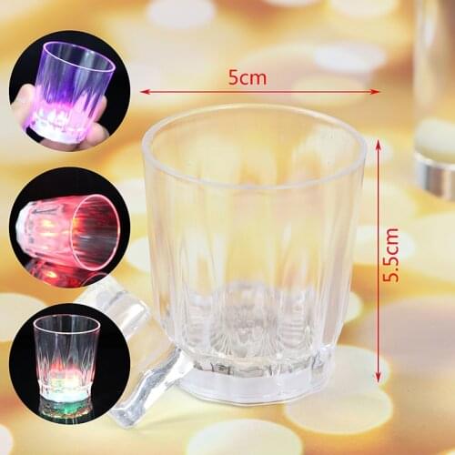 LED Automatic Flashing Cup Sensor Light Up Mug Wine Beer Whisky Shot Drink for Glow Christmas Party Bar Club Drink Ware