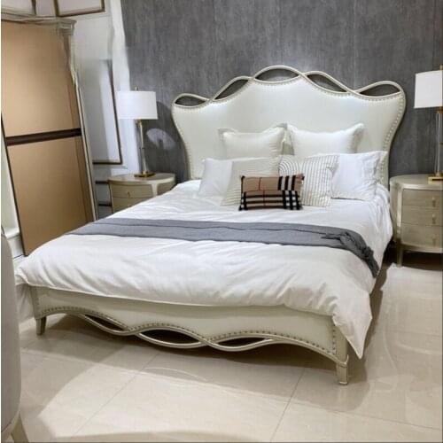 Solid wood bed 1.8m double bed champagne-colored master bedroom furniture 1.5m princess bed