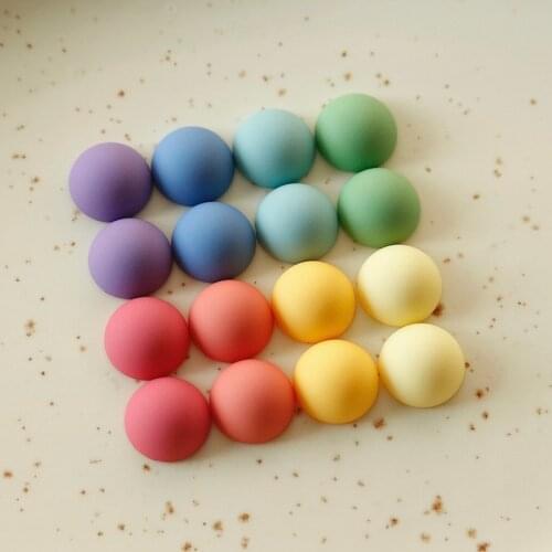 New pigment production matte warm and moist temperament style multi-color resin half pill earrings hairpin round patch