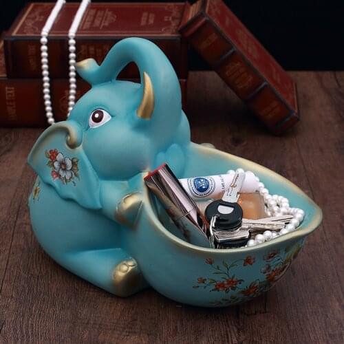 Very cartoon cute elephant storage box Fun elephant animal home desktop Retro key storage decorative ornaments