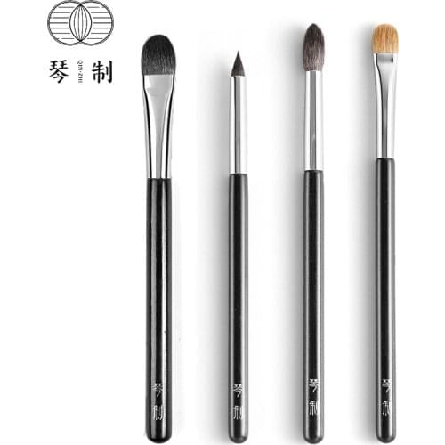 QINZHI Professional Handmade Make Up Brush Kit Eye Shadow Blending Brush Soft Saikoho Goat Hair Makeup Brushes Set