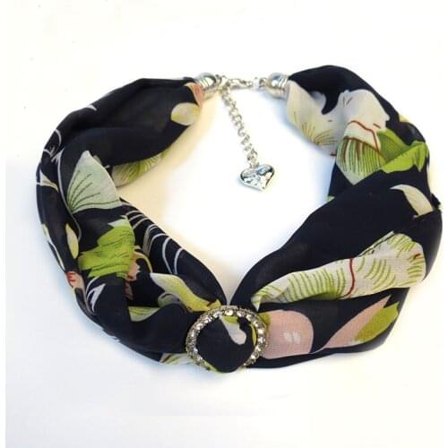 2019 New Colorful Round Crystal Pendant Printing Flower Chiffon Scarf Necklace for Women Muffler Necklace Jewelry