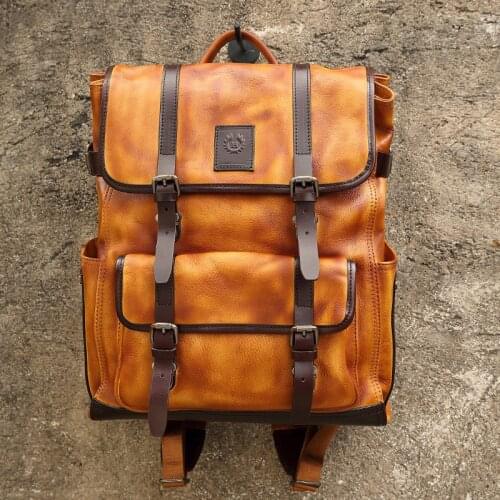 2020 New Mens Cow Leather Backpack Large Capacity Backpack Travel Bag Retro Mens Backpack Leather Laptop Backpack