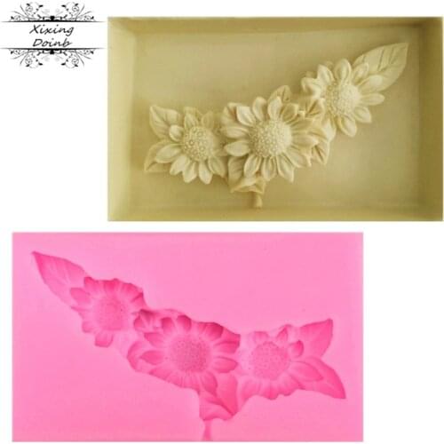 Sunflower shape silicone mold paper cup cake decoration fudge cake mold fudge Chocolate Mold