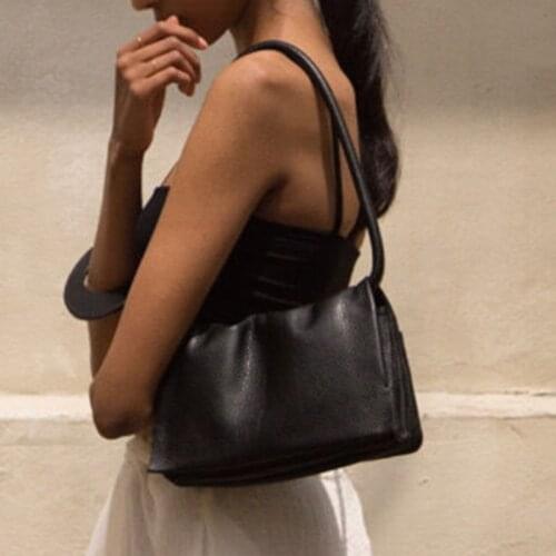 Women Bag 2021 New PU Baguette Solid Fashion Zipper Soft Shoulder Bag Purses And Handbags Luxury Designer Women Bag Simple