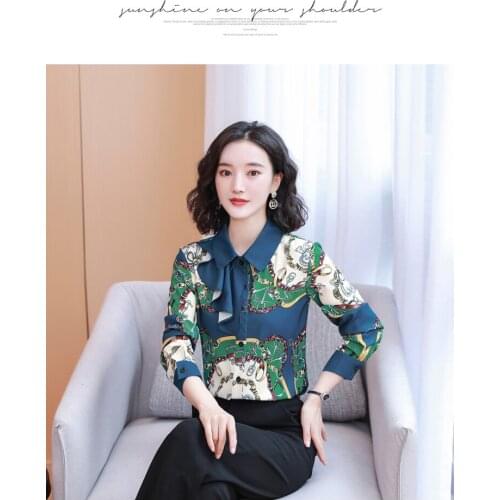 2021 early spring new fashion chain print shawl long-sleeved shirt female design sense niche and familiar