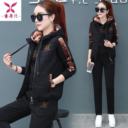 Plush thickened sportswear set womens autumn and winter 2019 new fashion casual sweater velvet three piece set 2 piece outfits
