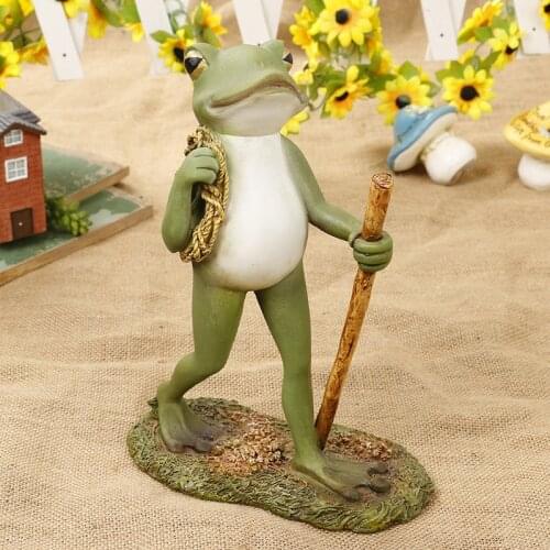 Creative Walking Mr Frog Resin Figurine Decorative Fishing Frog Statue For Home Office Desk Garden Decor Ornament Dropshipping