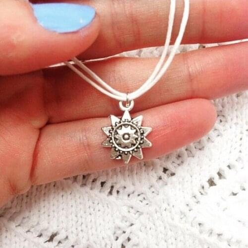 2018 new products fashionable and simple Korean velvet short double collar sunflower neck chain choker necklace