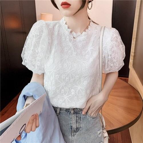 Oyao Blouses With Embroidery