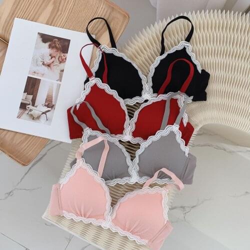 Vintage young ladies bra panty sets lace mesh V-shaped gathered wave lace high school students small fresh bralette