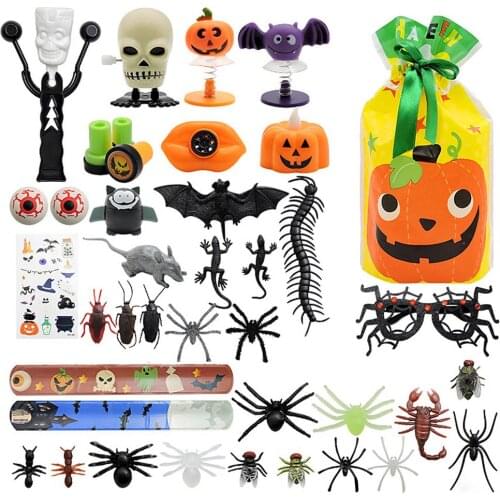 61pcs/set Halloween Party Gift Toy Funny Trick Or Treat Horror Spider Bat Skull Spoof Tricky Toy For Children Halloween Gift