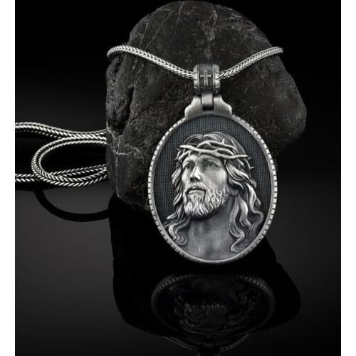 Vintage Mens Christian Jesus Cross Pendant Necklace Retro Jesus Christ Crown of Thorns Christian Necklace Men Religious Jewelry